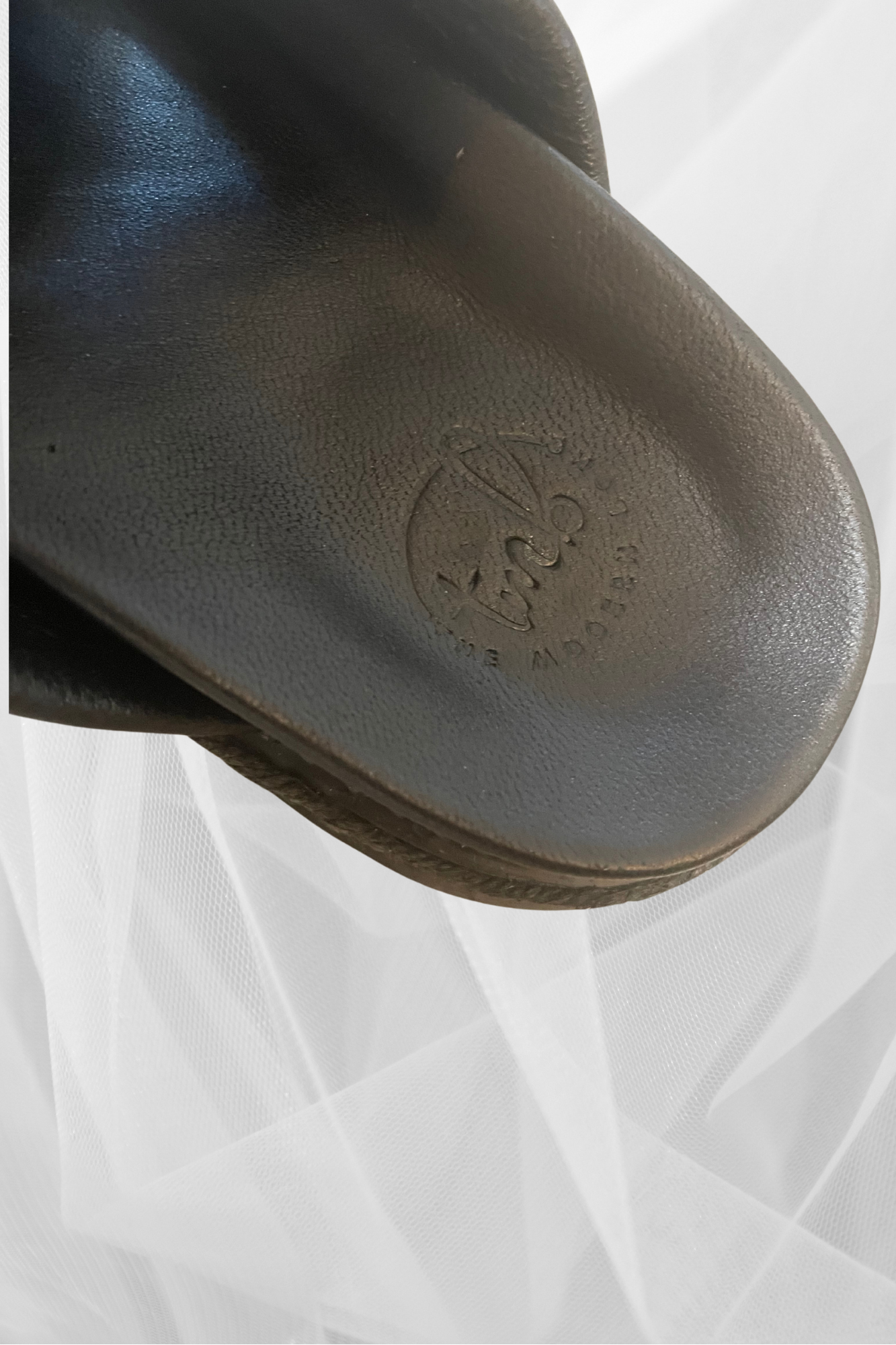 TMB 'Milly' Leather Slides - Black