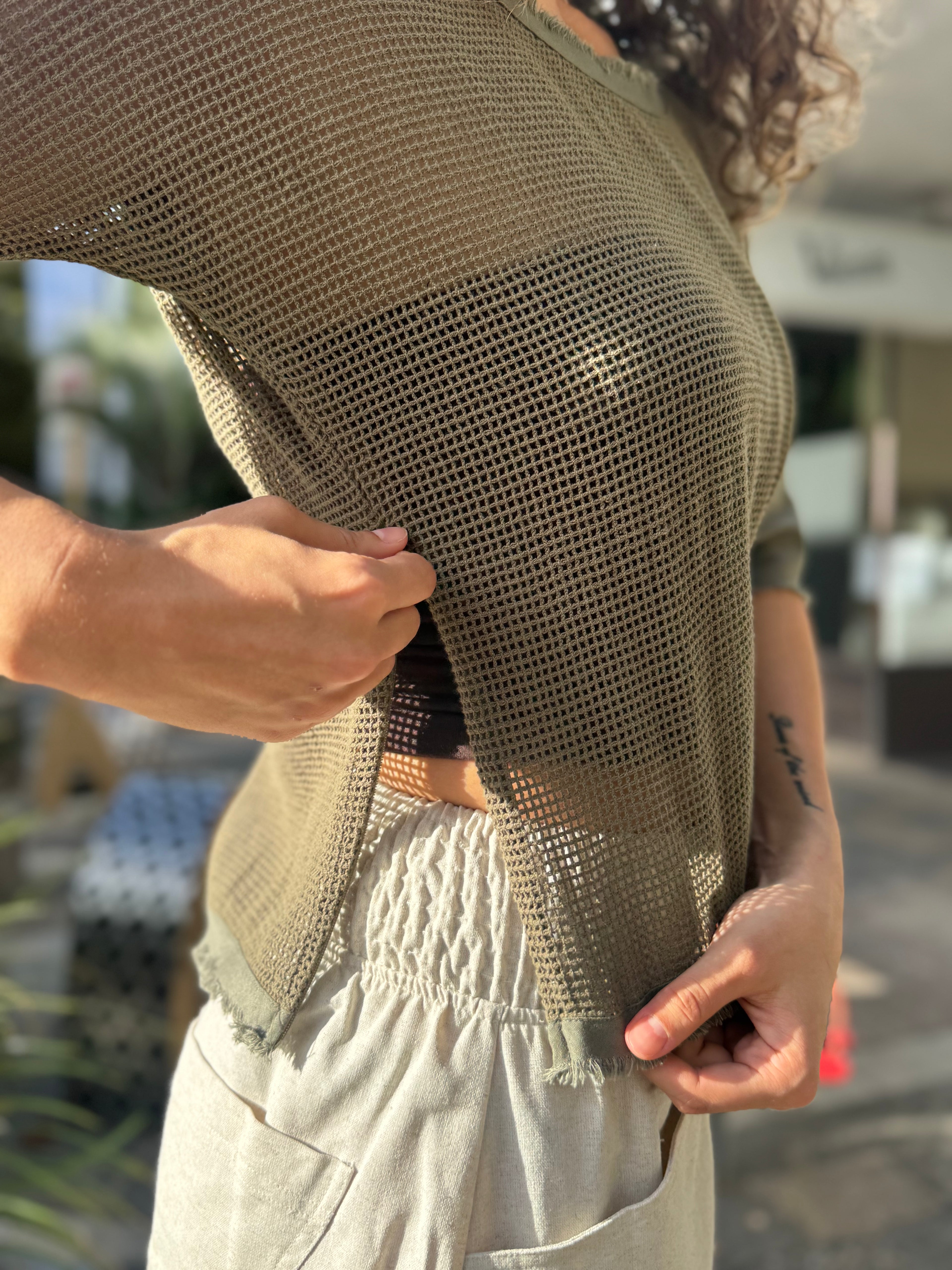 'Isla' Zip Mesh Top