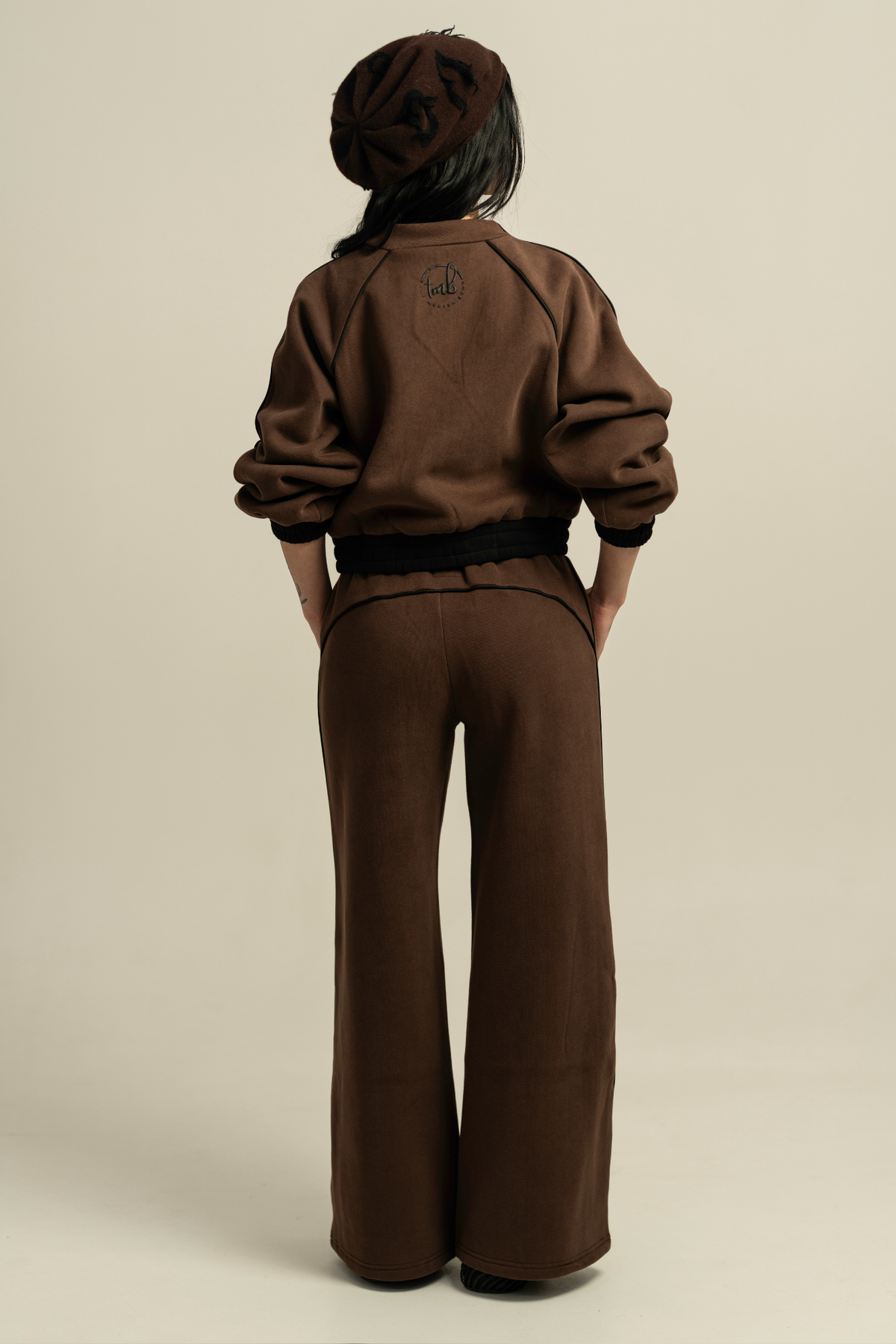 ECAPADE Leisure Tracksuit - Umber