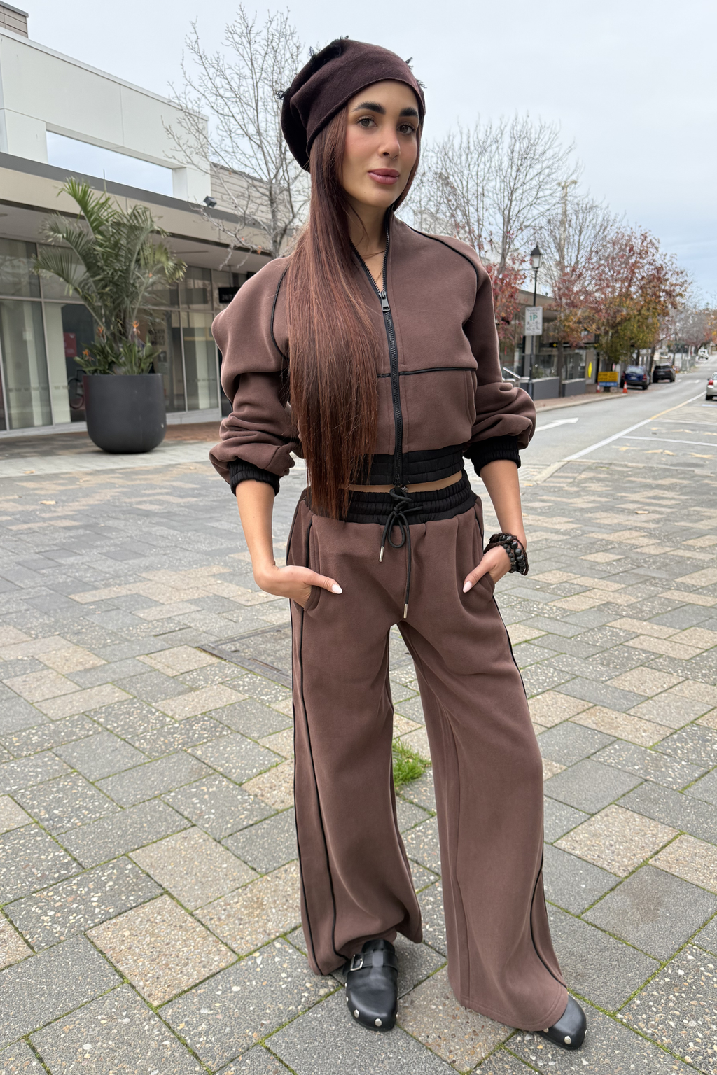 ECAPADE Leisure Tracksuit - Umber
