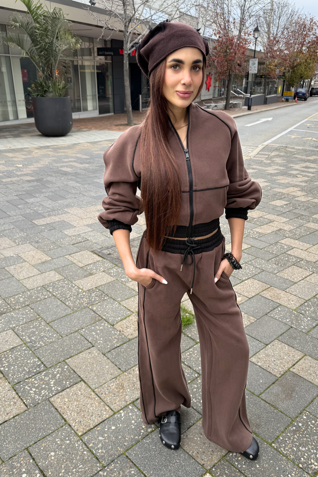 ECAPADE Leisure Tracksuit - Umber