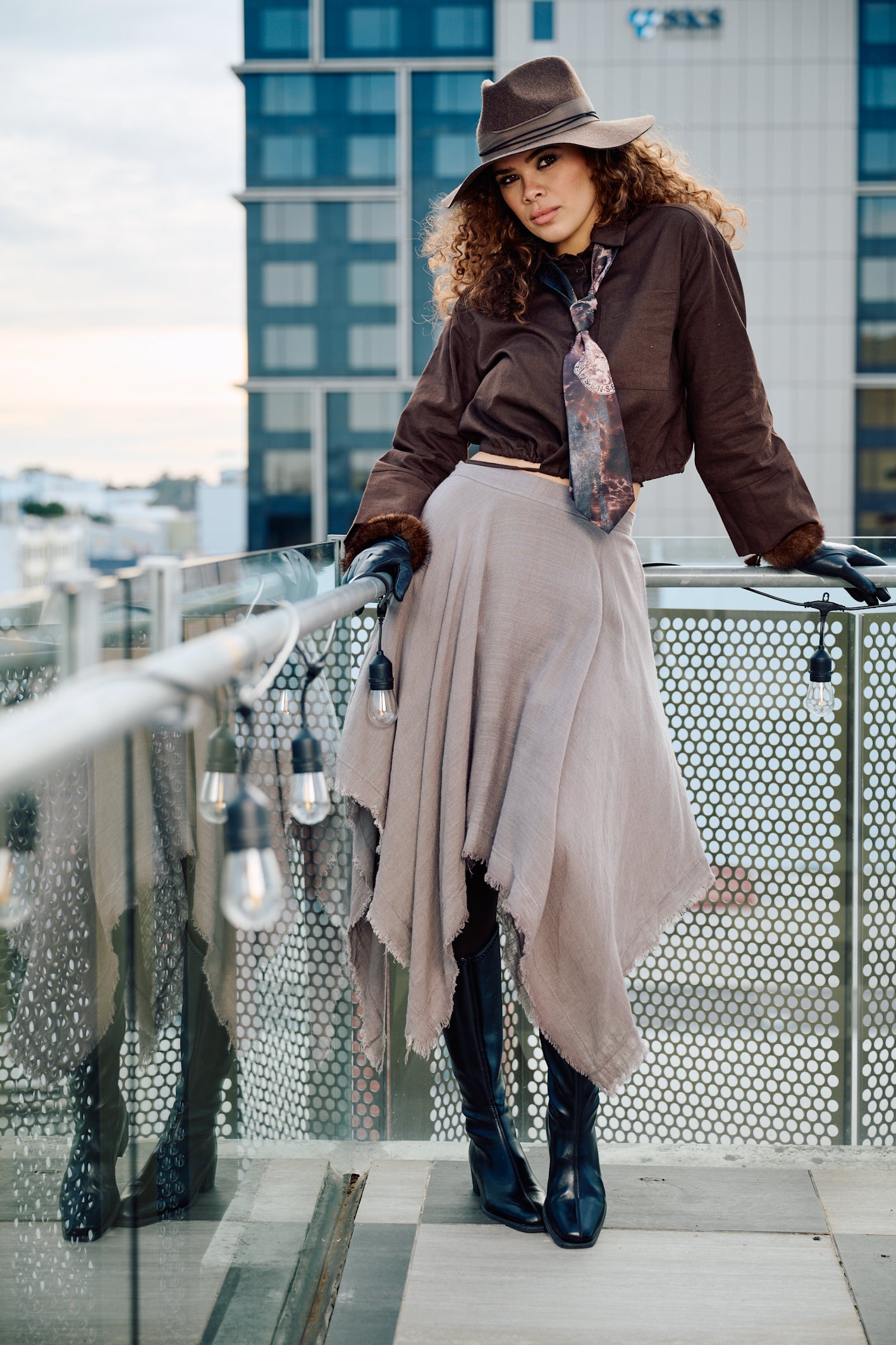 'Luminara' Linen Skirt - Pebble