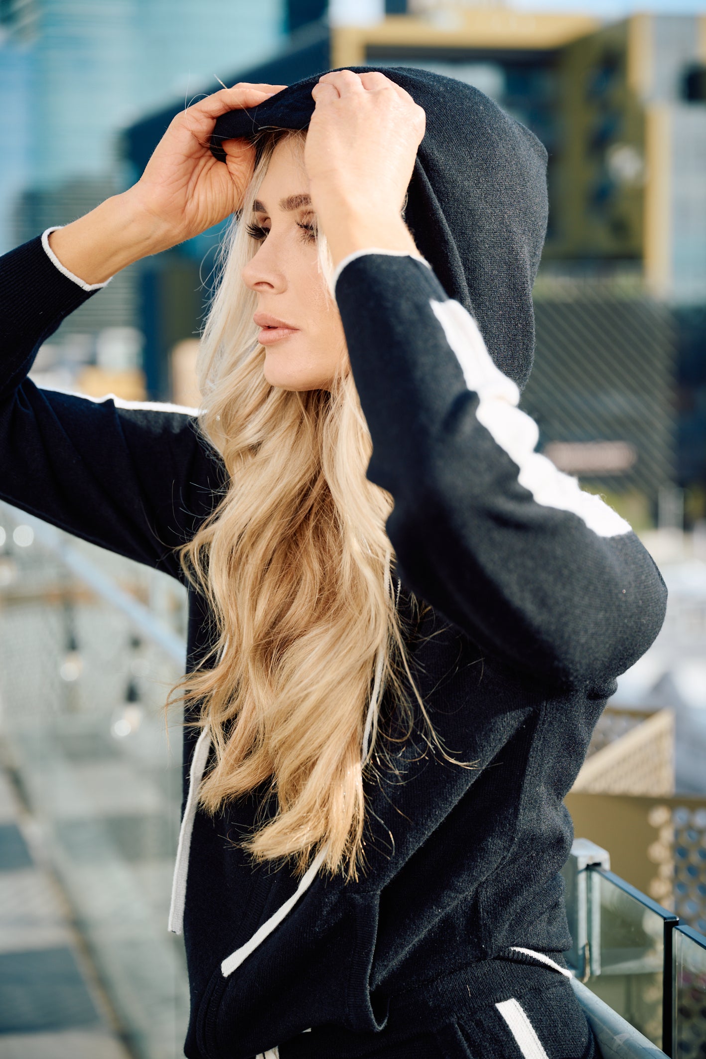 CLUB LOUNGE Cashmere Tracksuit