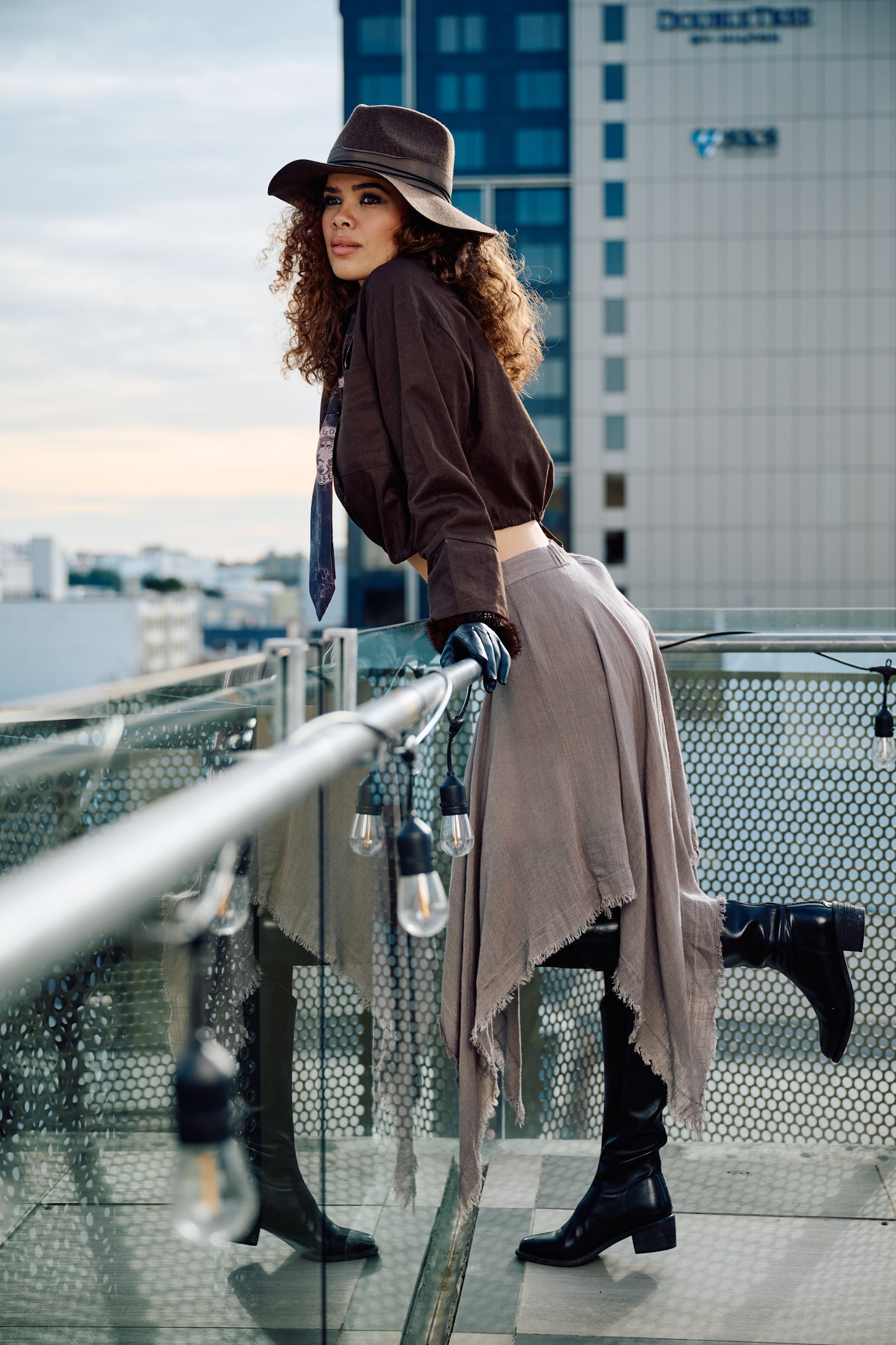 'Luminara' Linen Skirt - Pebble