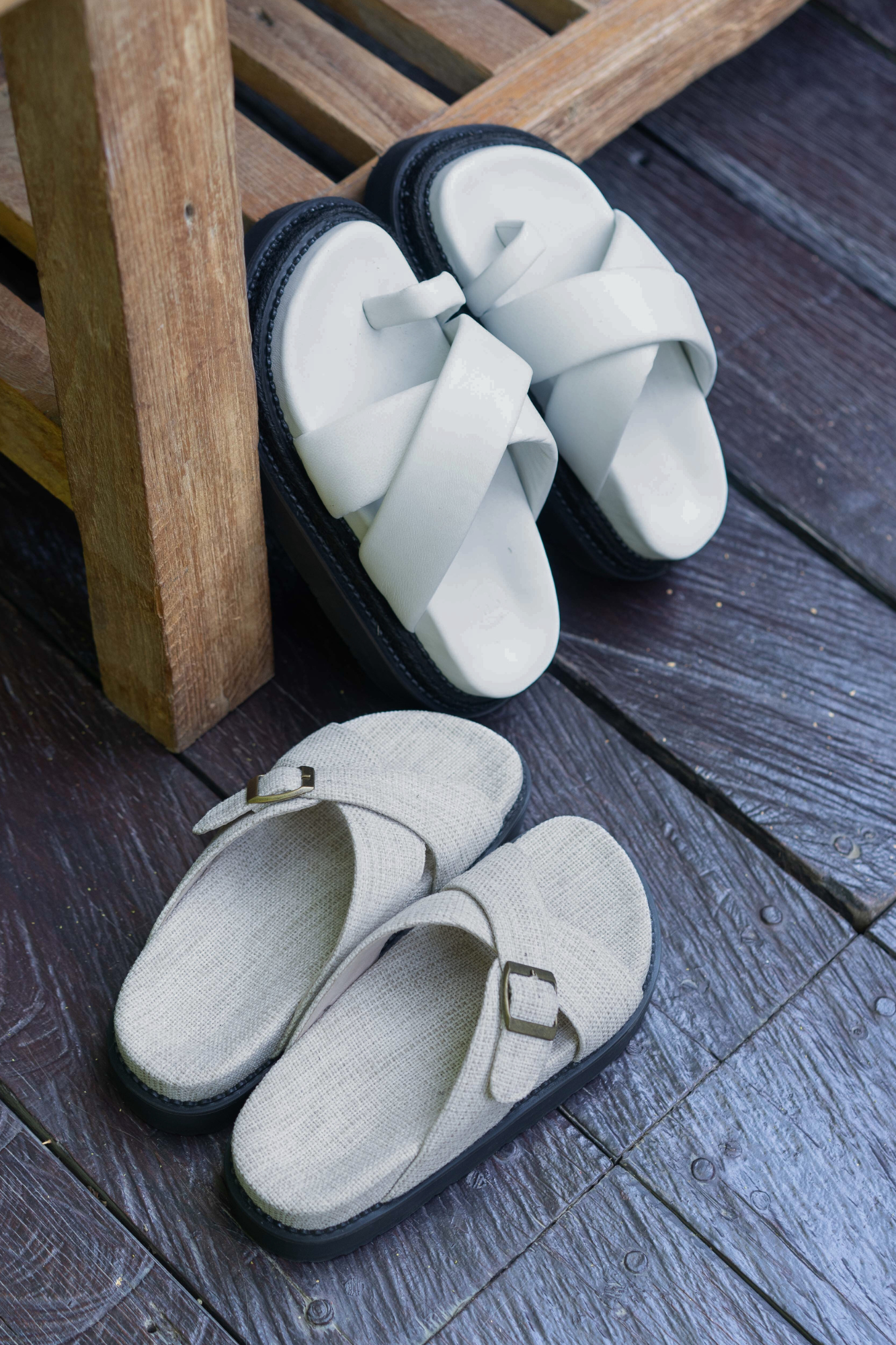 TMB 'Milly' Leather Slides - White