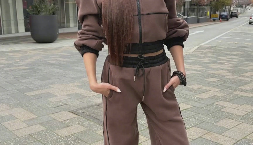 ECAPADE Leisure Tracksuit - Umber