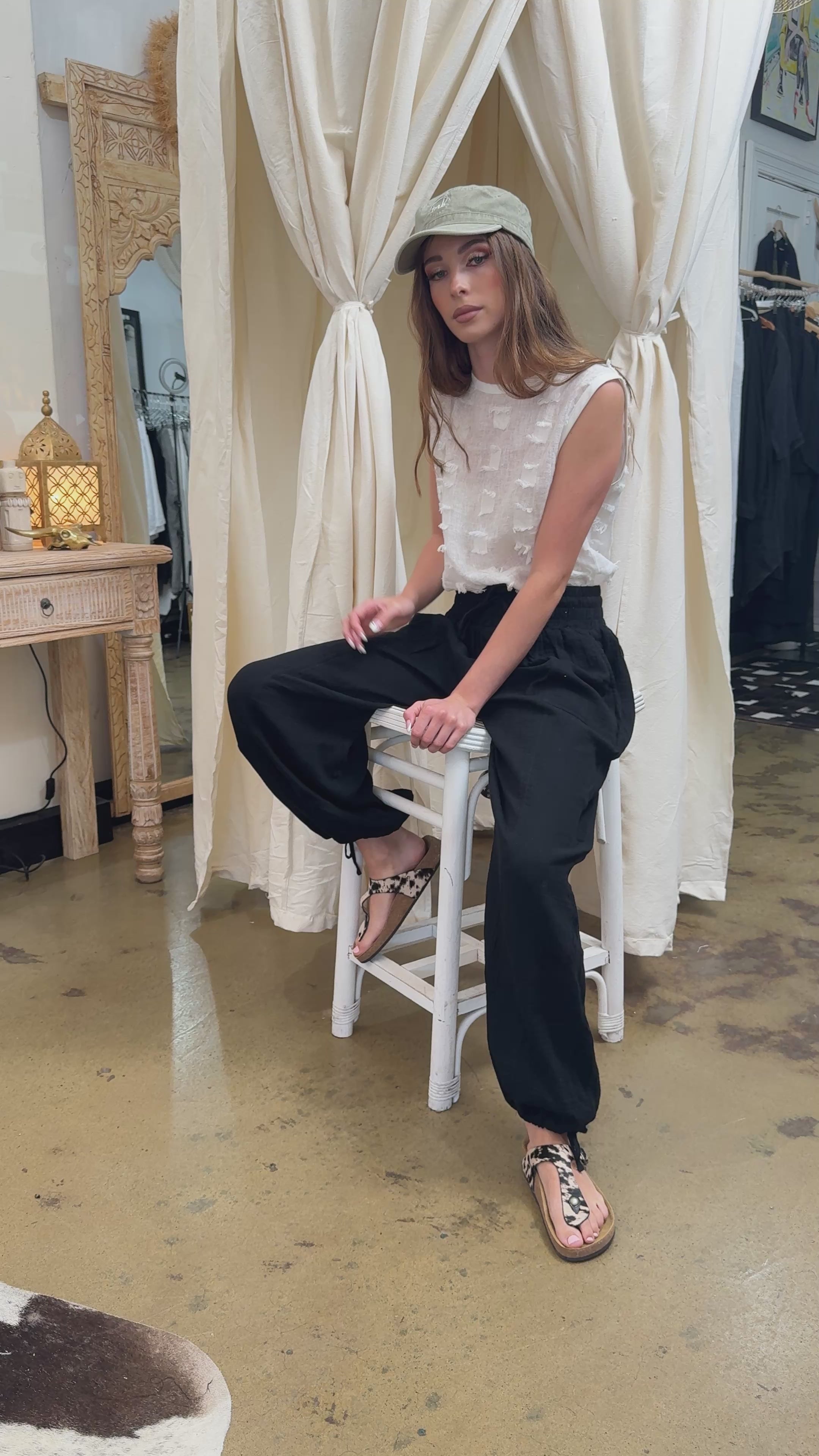 'Lea' Linen Top